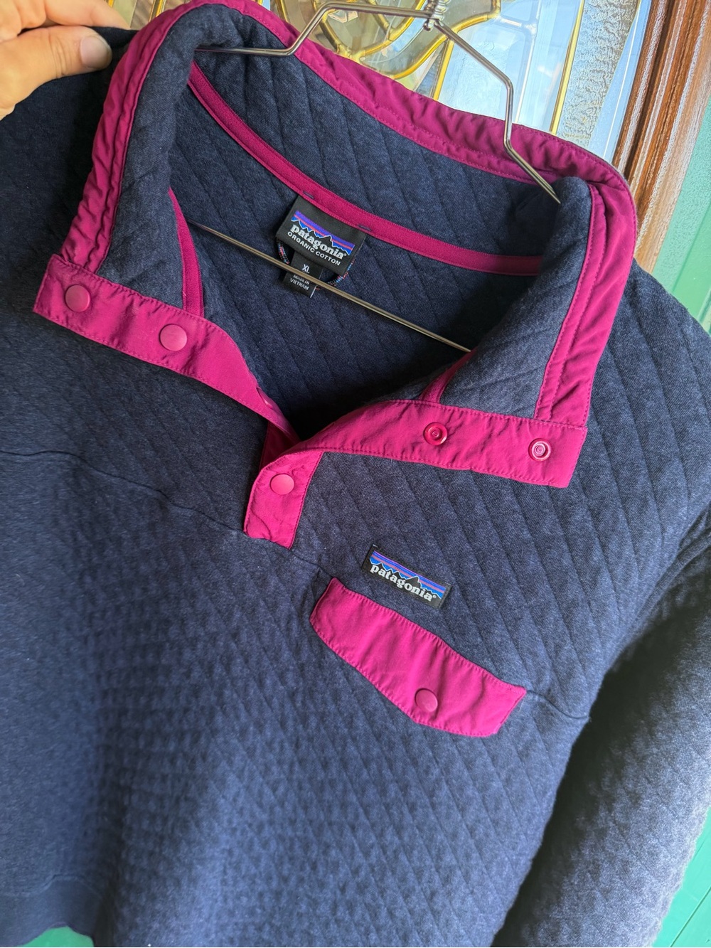 Patagonia Women XL Organic Cotton Quilted Snap-T Pullover Navy/magenta 25281